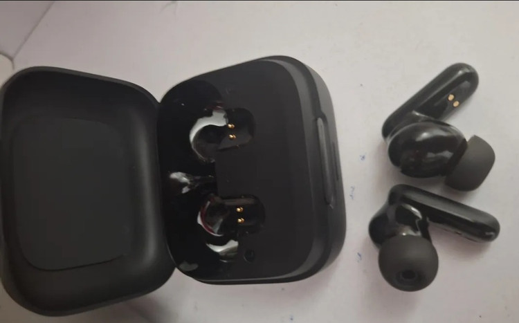 هندزفری بلوتوثی Soundcore R50i NC A3959 رنگ مشکی
